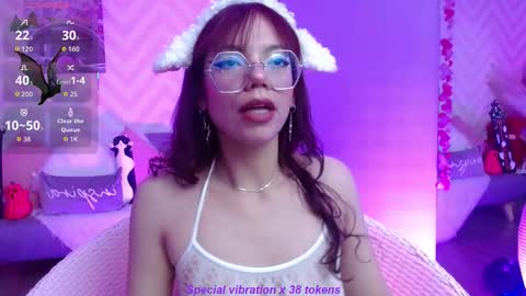 JADE online show from October 2025 04:55:01 AM