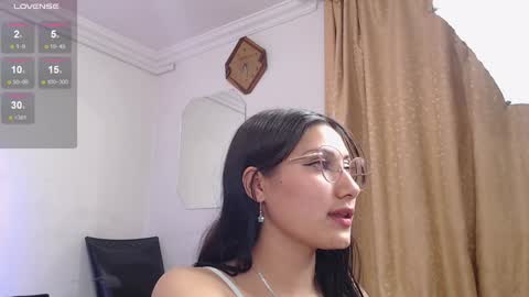 Jadeadamsxx online show from February 2025 06:59:01 PM