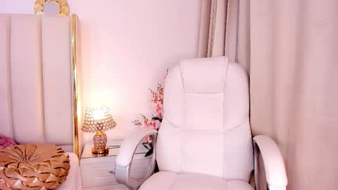 Snapshot of jadebennett chatting on September 2025 04:38:02 AM jadebennett online show from September 2025 04:38:02 AM