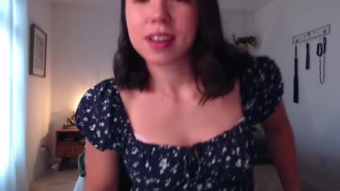 Snapshot of jadelove_ chatting on February 2025 08:03:02 PM Jade Love online show from February 2025 08:03:02 PM