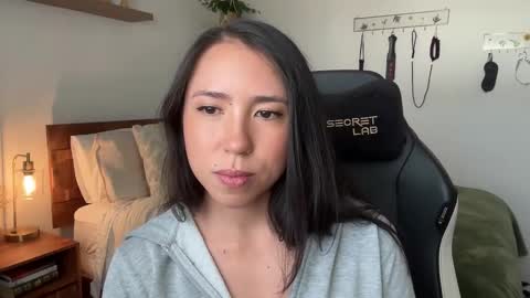 Snapshot of jadelove_ chatting on November 2025 08:18:02 PM Jade Love online show from November 2025 08:18:02 PM