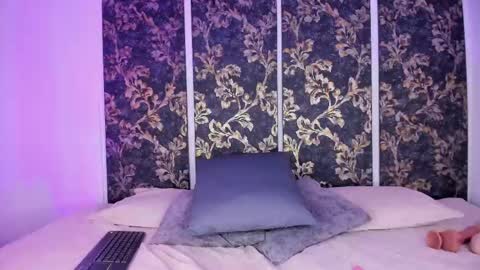 Snapshot of jademorwen chatting on September 2025 02:39:02 PM JADE online show from September 2025 02:39:02 PM