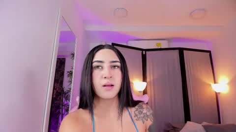 Snapshot of jademorwen chatting on November 2025 05:49:01 PM JADE online show from November 2025 05:49:01 PM