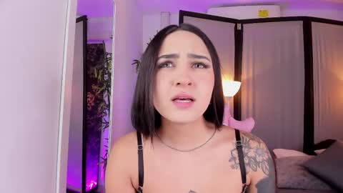 Snapshot of jademorwen chatting on December 2025 07:43:01 PM JADE online show from December 2025 07:43:01 PM