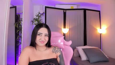 Snapshot of jademorwen chatting on December 2025 06:24:02 PM JADE online show from December 2025 06:24:02 PM