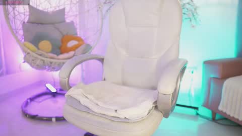 Jade Summer online show from September 2025 11:36:02 AM