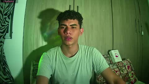 javi15  online show from December 2024 06:22:02 AM