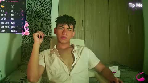 javi15  online show from December 2024 03:37:02 AM