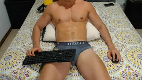 Snapshot of jahshot4 chatting on March 2026 04:18:01 AM jahshot4 online show from March 2026 04:18:01 AM