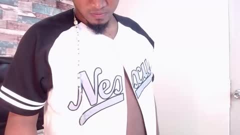 Snapshot of jaicob_runeer chatting on October 2025 01:37:02 AM I AM JAICOB online show from October 2025 01:37:02 AM