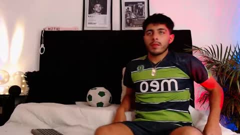 Snapshot of jaiden_thoner chatting on November 2025 05:07:02 AM Jaiden online show from November 2025 05:07:02 AM