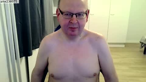 Jake2309 online show from April 2026 07:22:02 PM