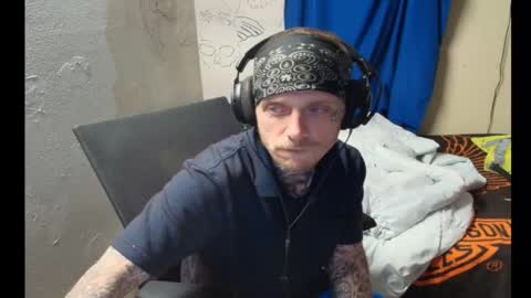 showingitoff online show from February 2026 02:25:01 PM