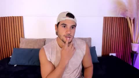 Jake  online show from November 2025 03:17:01 AM