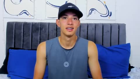 Hi guys im new 3 online show from February 2025 05:53:02 PM