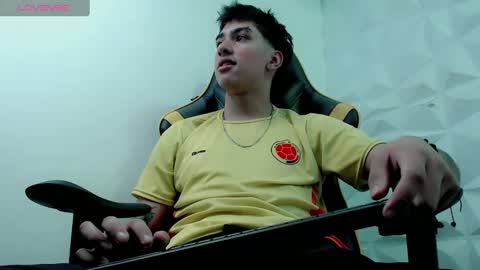 jake_tripp online show from December 2024 03:33:02 AM