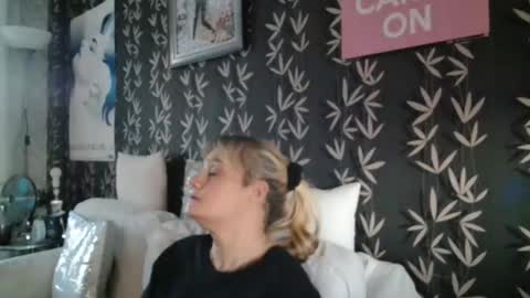 JAKKI LOUISE pornstar online show from November 2025 03:22:02 PM