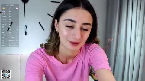 Iris online show from November 2025 04:13:02 AM