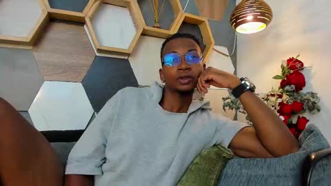   online show from February 2025 01:10:01 AM