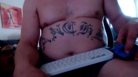 Snapshot of james30cup chatting on January 2025 09:32:02 PM what you in too online show from January 2025 09:32:02 PM