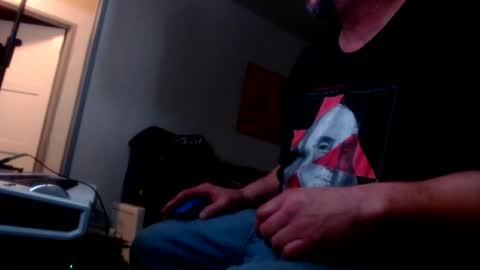 Snapshot of james30cup chatting on January 2025 09:42:02 AM what you in too online show from January 2025 09:42:02 AM