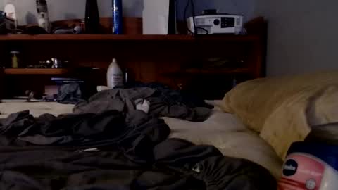 Snapshot of james30cup chatting on October 2025 10:00:02 AM what you in too online show from October 2025 10:00:02 AM