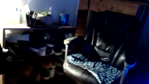 Snapshot of james30cup chatting on January 2026 04:09:01 PM what you in too online show from January 2026 04:09:01 PM