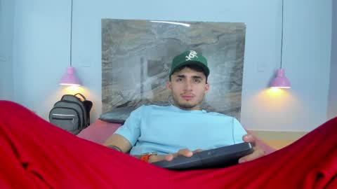 Snapshot of james_06_ chatting on May 2026 11:50:02 AM james_06_ online show from May 2026 11:50:02 AM