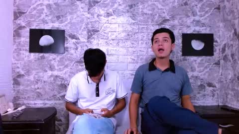 Snapshot of james_and_kenet chatting on February 2026 12:04:02 AM James y Kenet online show from February 2026 12:04:02 AM