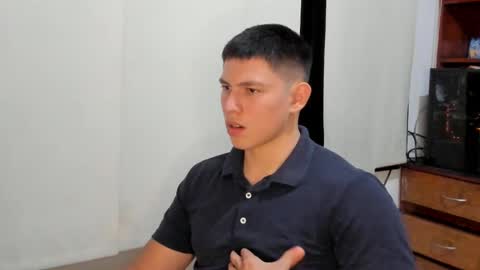 james_cr online show from February 2025 03:29:02 AM