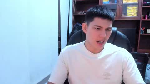 james_cr online show from February 2025 10:09:02 PM