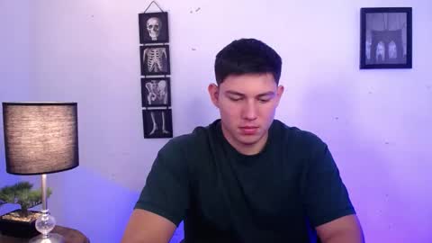 james_cr online show from November 2025 12:49:01 PM