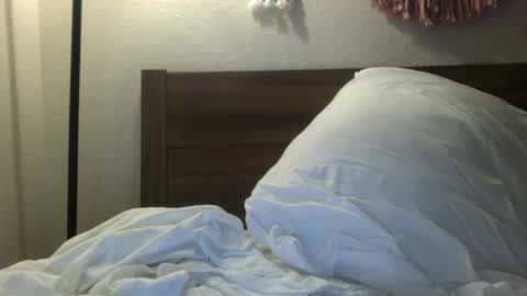 Snapshot of jamesbay367 chatting on December 2025 08:32:02 AM jamesbay367 online show from December 2025 08:32:02 AM