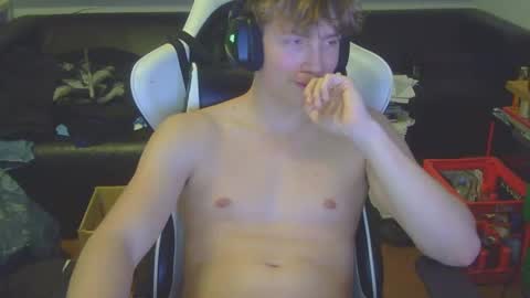 jamescoc111 online show from January 2025 11:00:01 PM