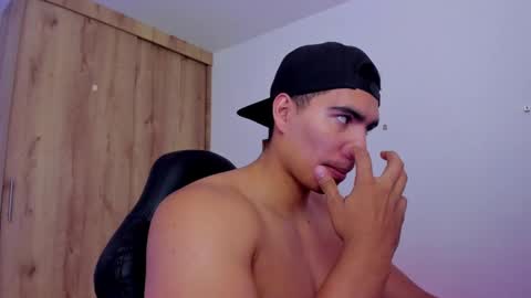 Snapshot of jamesgraay chatting on December 2024 10:13:02 AM James Gray online show from December 2024 10:13:02 AM