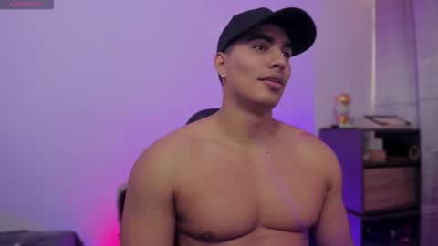 Snapshot of jamesgraay chatting on January 2026 03:17:02 PM James Gray online show from January 2026 03:17:02 PM