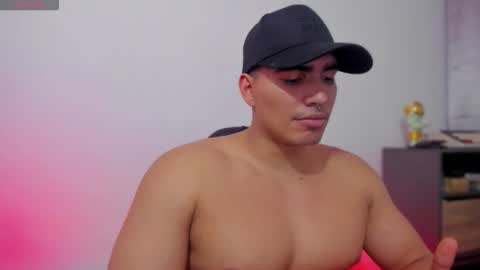 Snapshot of jamesgraay chatting on February 2026 03:27:01 AM James Gray online show from February 2026 03:27:01 AM