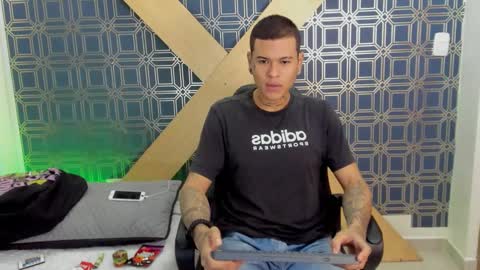 Jamesinked  online show from January 2025 02:14:01 PM