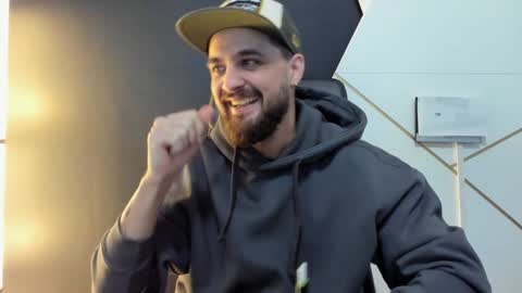 Snapshot of jamesmyersx chatting on January 2025 07:10:01 AM JamesMyers online show from January 2025 07:10:01 AM