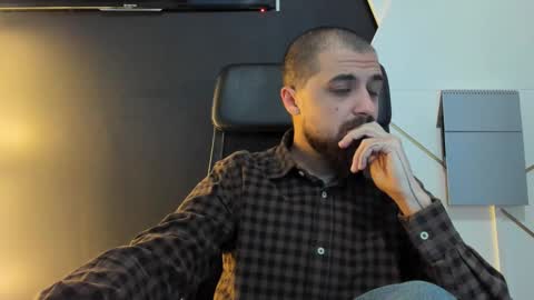 Snapshot of jamesmyersx chatting on February 2025 05:44:02 AM JamesMyers online show from February 2025 05:44:02 AM