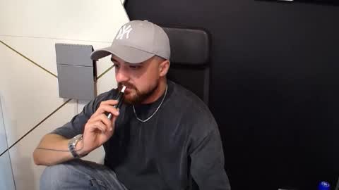 Snapshot of jamesmyersx chatting on September 2025 06:46:01 AM JamesMyers online show from September 2025 06:46:01 AM