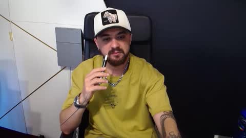 Snapshot of jamesmyersx chatting on September 2025 05:18:01 AM JamesMyers online show from September 2025 05:18:01 AM