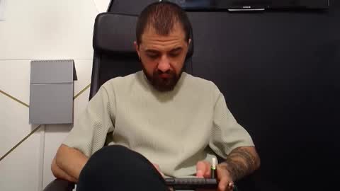 Snapshot of jamesmyersx chatting on October 2025 06:55:02 AM JamesMyers online show from October 2025 06:55:02 AM