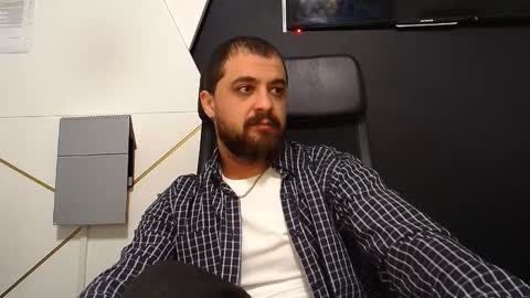 Snapshot of jamesmyersx chatting on October 2025 04:33:02 AM JamesMyers online show from October 2025 04:33:02 AM