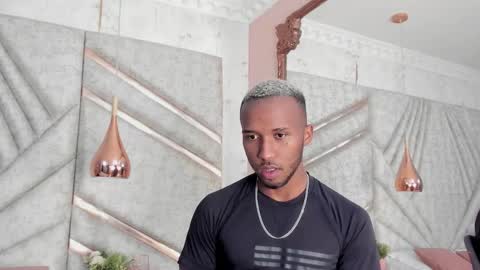 Snapshot of jamesparck chatting on February 2025 03:48:02 PM James online show from February 2025 03:48:02 PM