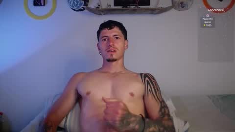 jamesss____ online show from September 2025 05:23:02 AM