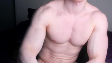 Snapshot of jamesstong chatting on November 2025 07:34:02 PM James Strong online show from November 2025 07:34:02 PM