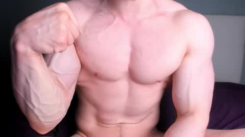 Snapshot of jamesstong chatting on November 2025 12:41:02 PM James Strong online show from November 2025 12:41:02 PM