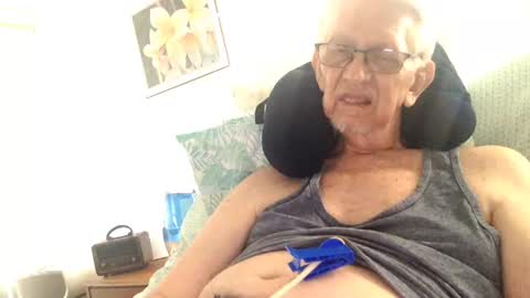 Snapshot of jamestheolder2 chatting on September 2025 02:20:01 PM james age 75 online show from September 2025 02:20:01 PM