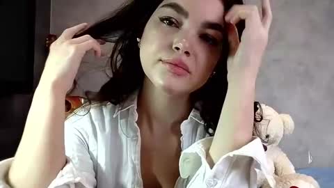 Betty online show from December 2025 09:28:02 AM